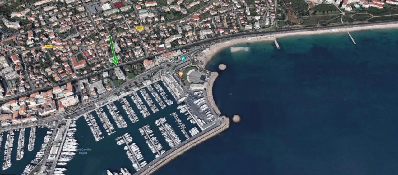 Grand Studio Neuf Face Port Et Plage, Parking Prive Golfe-Juan Exteriör bild